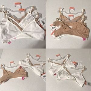 4 Fruit of The Loom Girls Bra Size 30. White/Nude